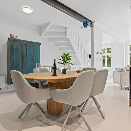 Luxurious - Private Sauna & Rooftop - Perfect Location * Берген