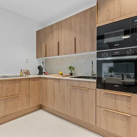 Апартаменти Luxurious - Private Sauna & Rooftop - Perfect Location Берген